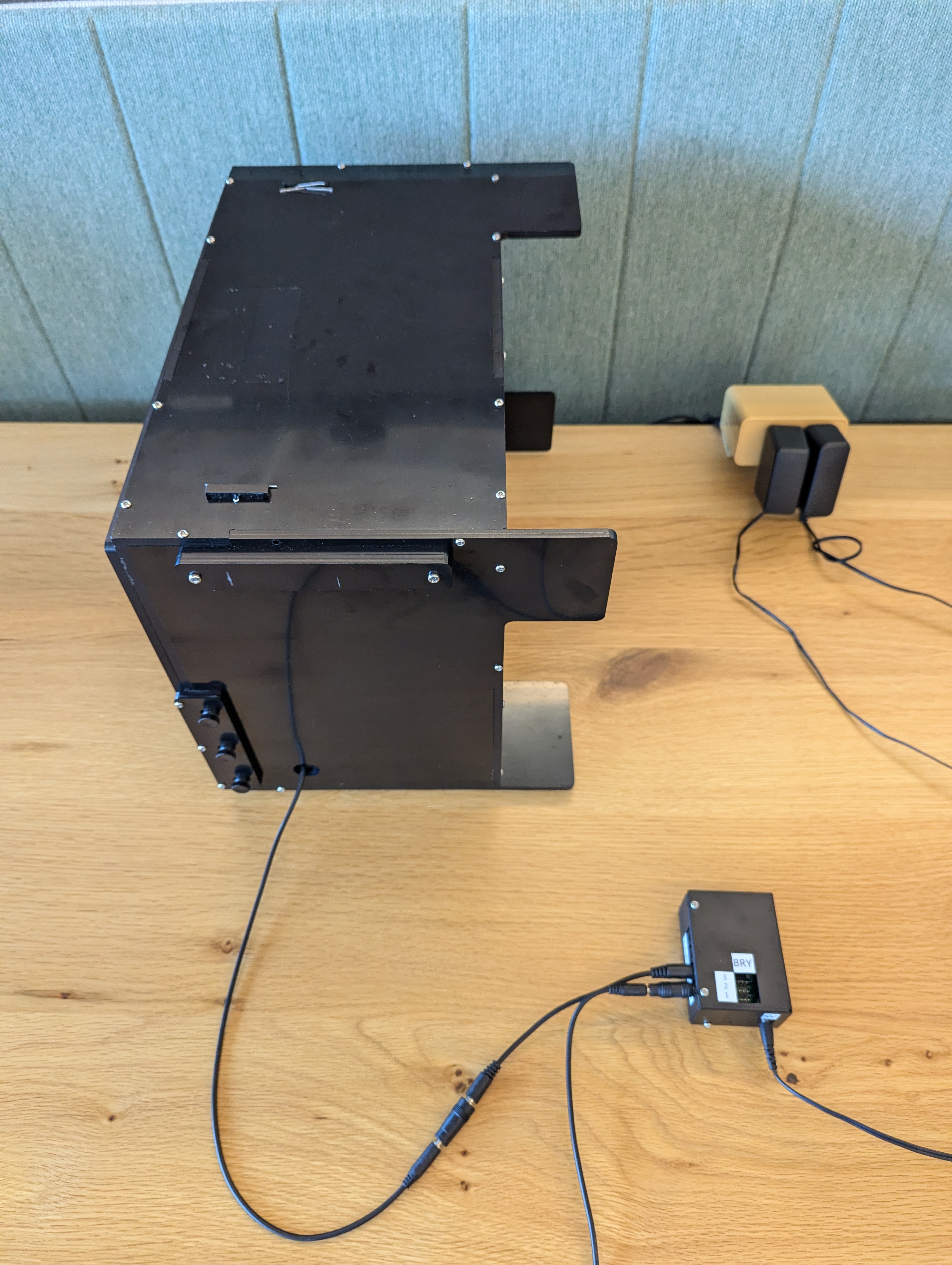 Modüler kumanda
    bağlantısı