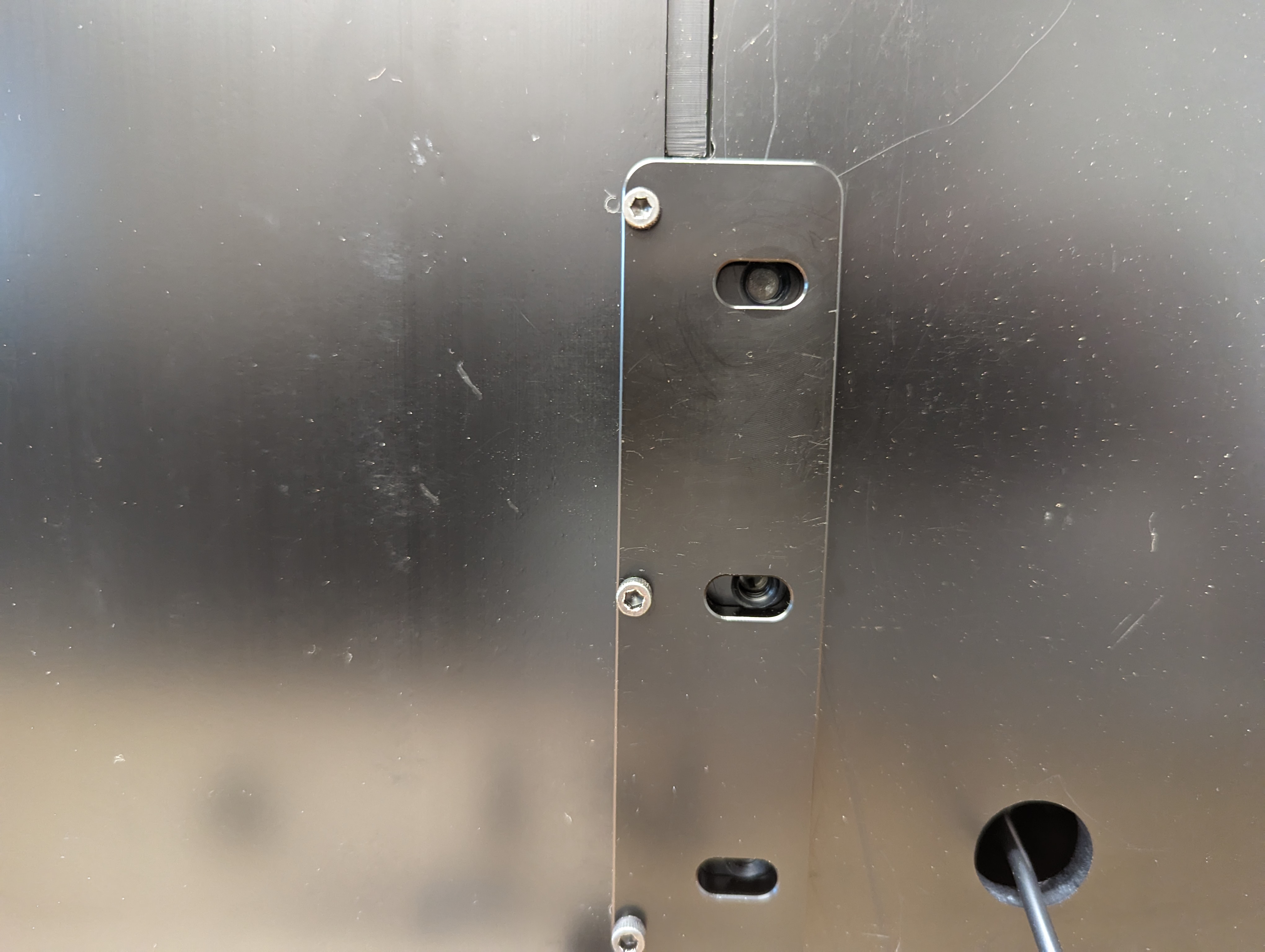 Modular aligning
tab