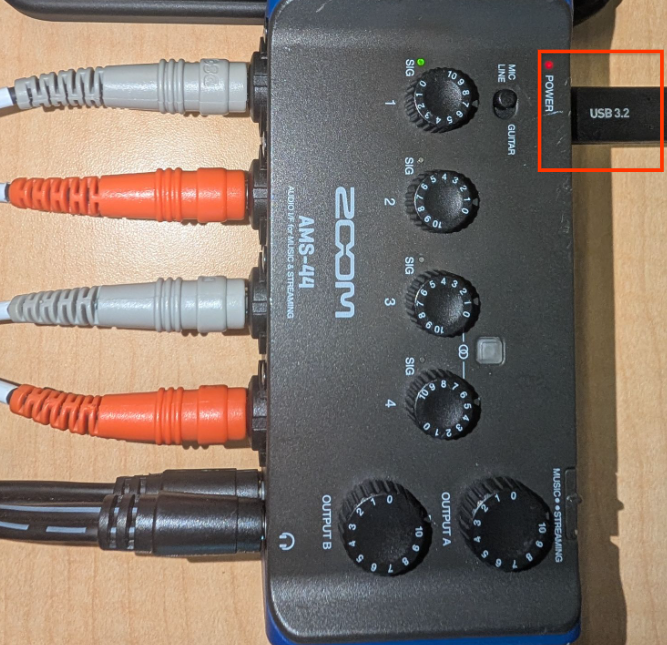 Kết nối Zoom AMS-44 với DUT bằng USB